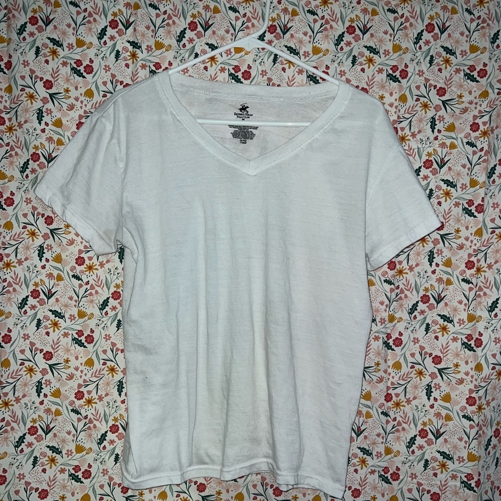 White V neck T shirt